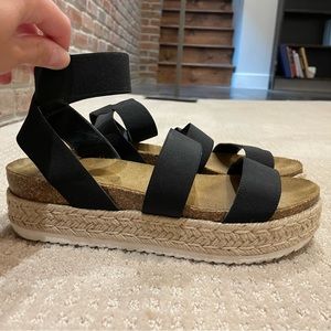 Steve Madden platform sandals